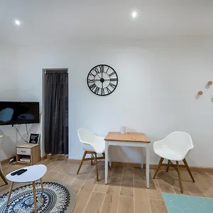 Climatisation - Hyper Centre - Cosy Flat - Free Wifi , Avignon France